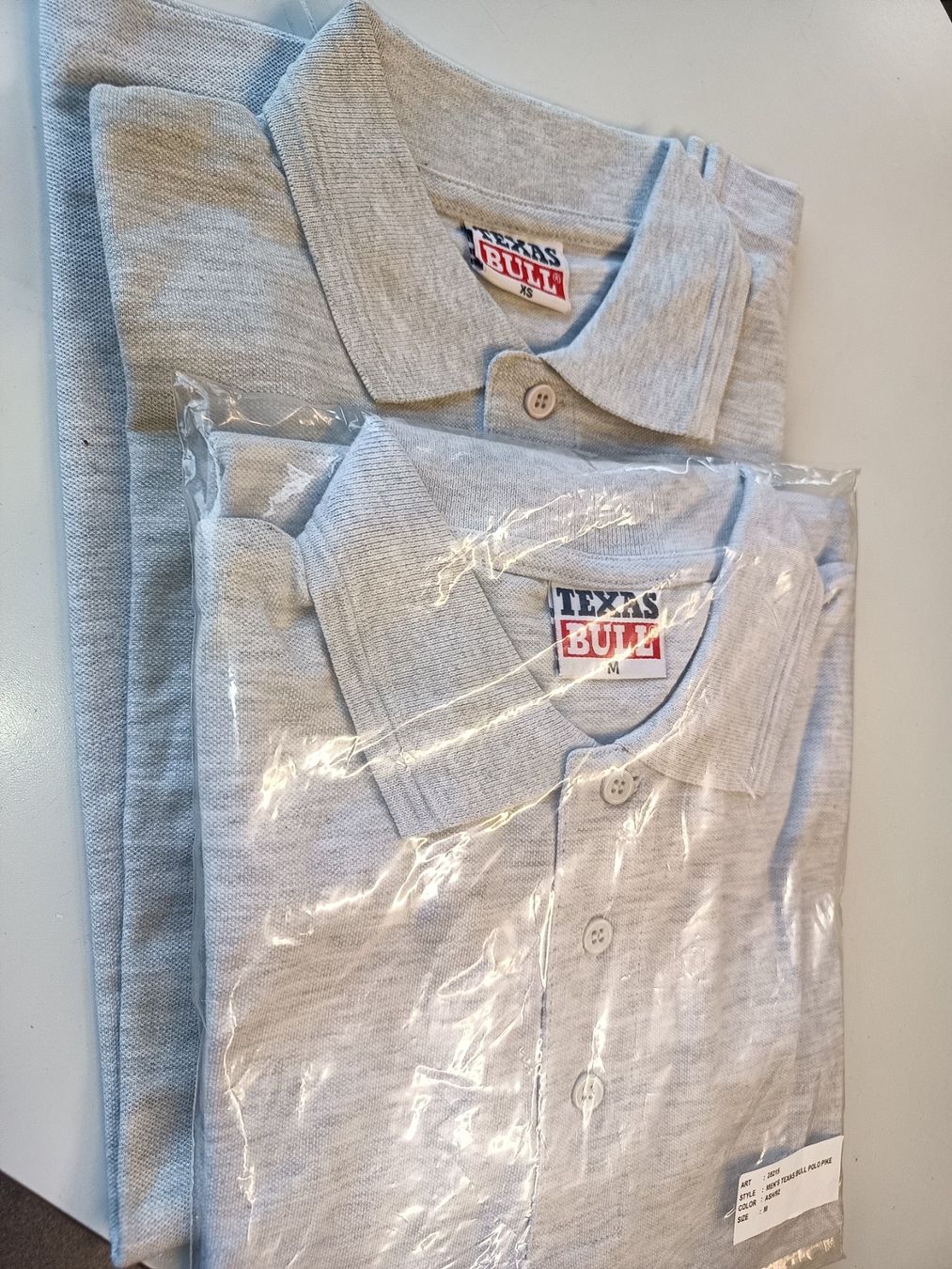 Magliette Polo: Poloshirt XS / M (b) – Nuovo (secondo la descrizione) da Oberegg venduto da A-Z.Handel.Loehrer 1