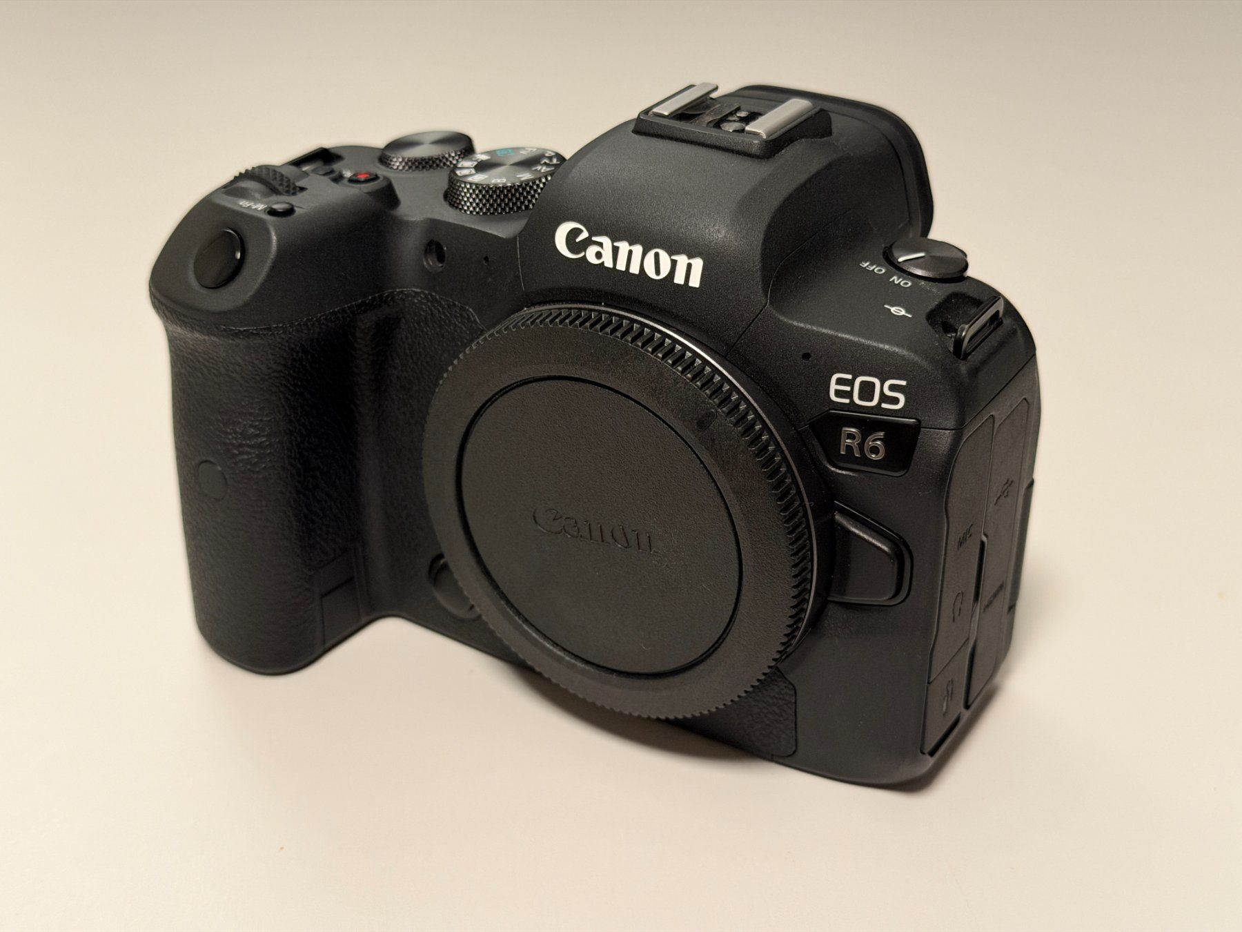 Canon Kamera: Canon EOS R6 – Gebraucht aus Birmensdorf ZH von SkiByte