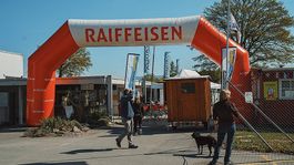 Torbogen Raiffeisen 