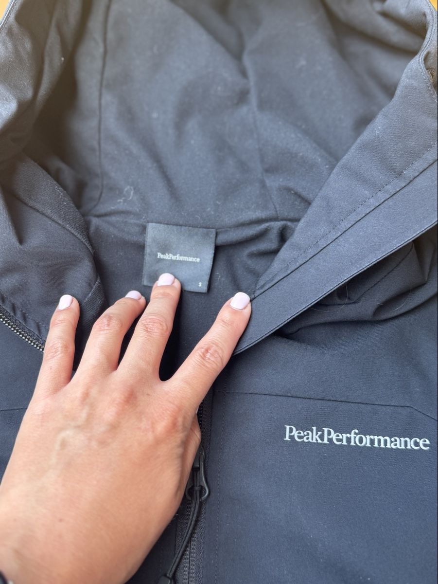 Peak Performance Vestes: Peak Performance Softshelljacke  – D'occasion à Bönigen par clfdenheijer 1