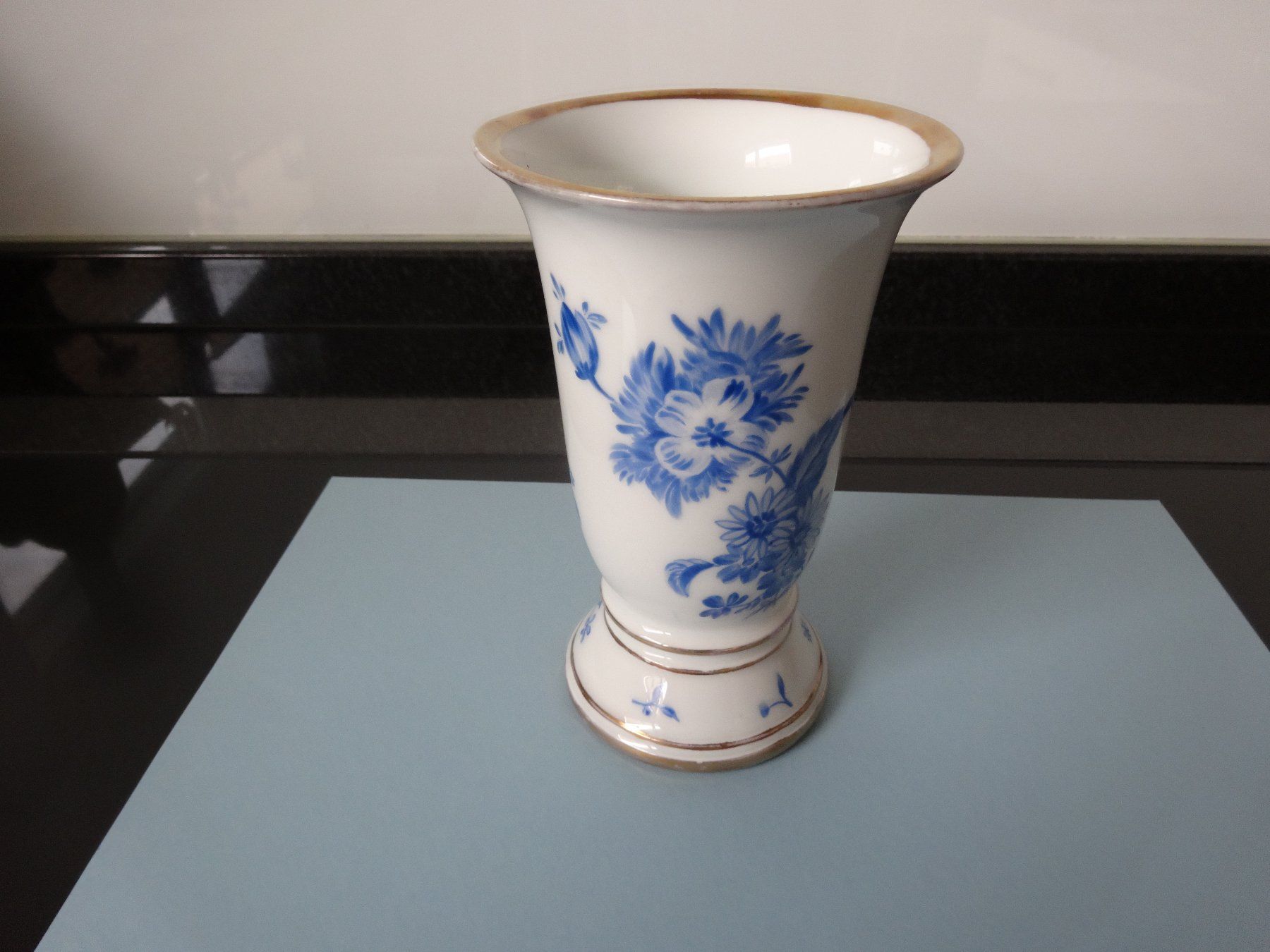 Rosenthal Vasen & Gefässe: Antike Rosenthalvase signiert – Gebraucht aus Neerach von jenny062 3