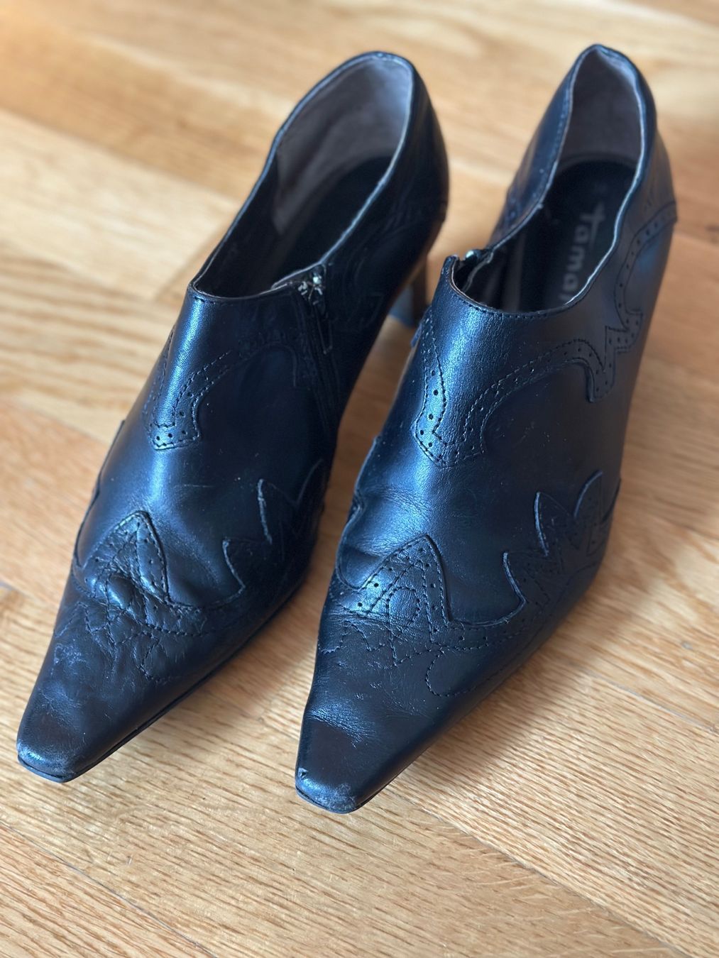 Tamaris Damenschuhe: Damen Halbschuh Tamaris 38 schwarz – Gebraucht aus Rothenburg von wer_g9fd 1