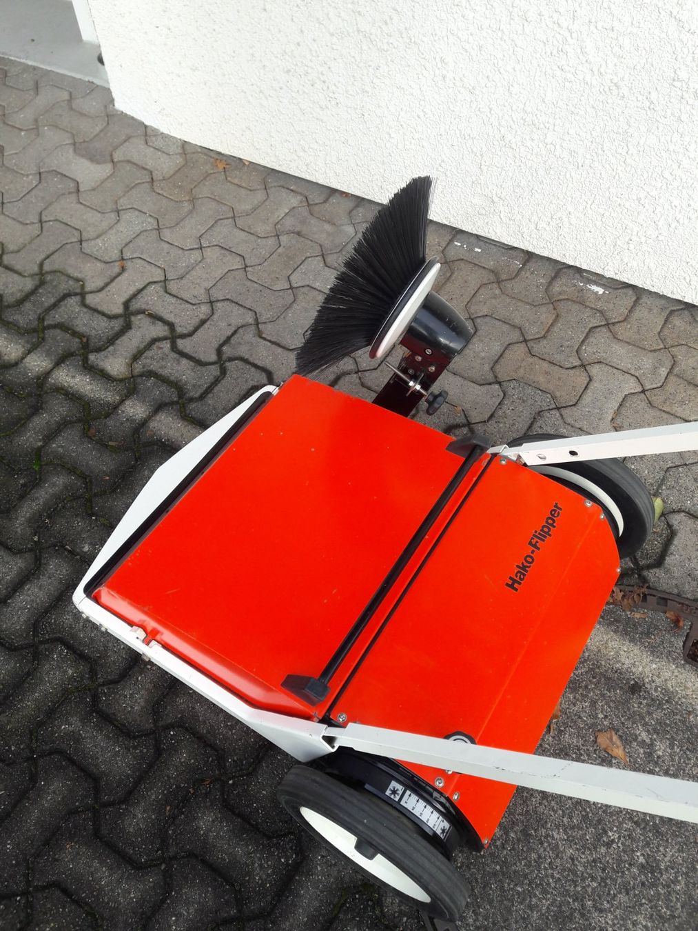 Hako Tutte le macchine: Handwischmaschine – Usato da Frasnacht venduto da 93Fraga 2