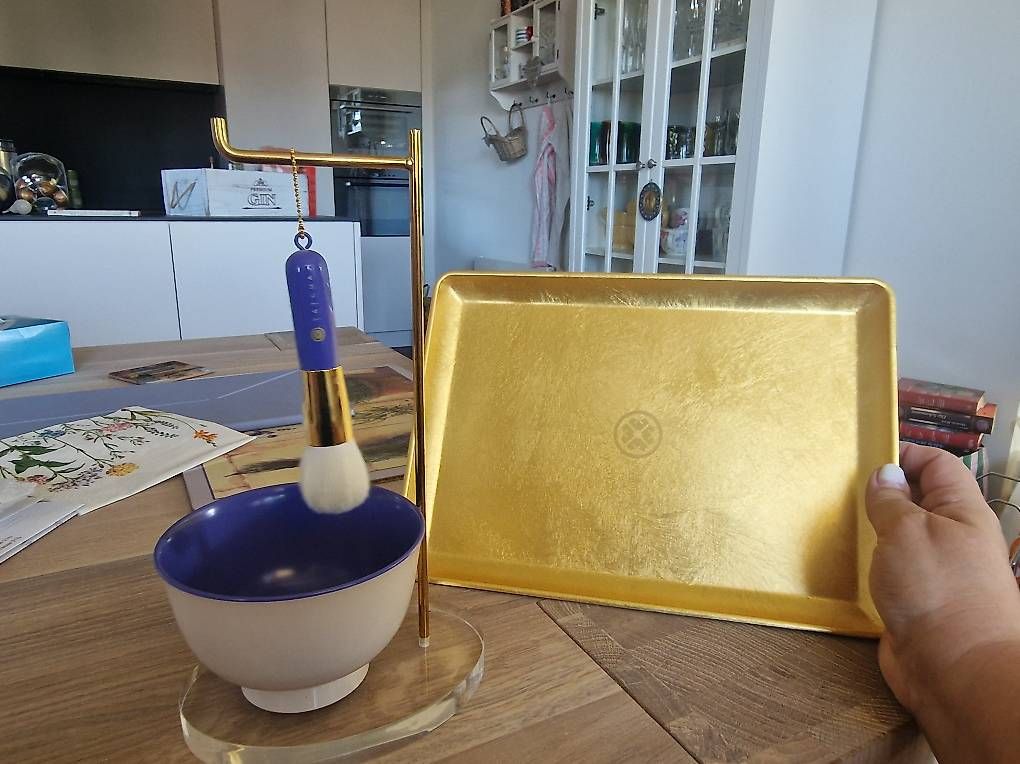 Alle Dekorationen: Tatcha Tablar und Mischer – Gebraucht aus Küsnacht ZH von Kaplumbag