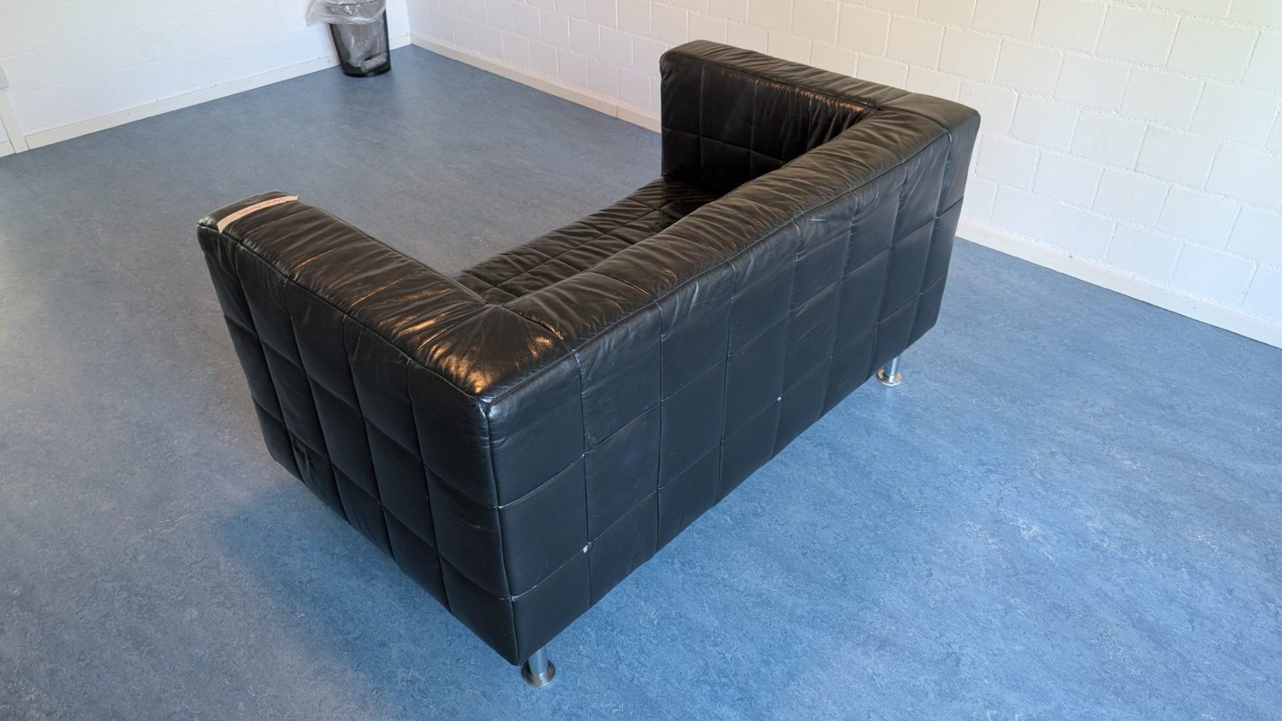 Sofas: Sofa Leder schwarz 2-Sitzer gebraucht – Gebraucht aus Zürich von TWiederkehr91 1