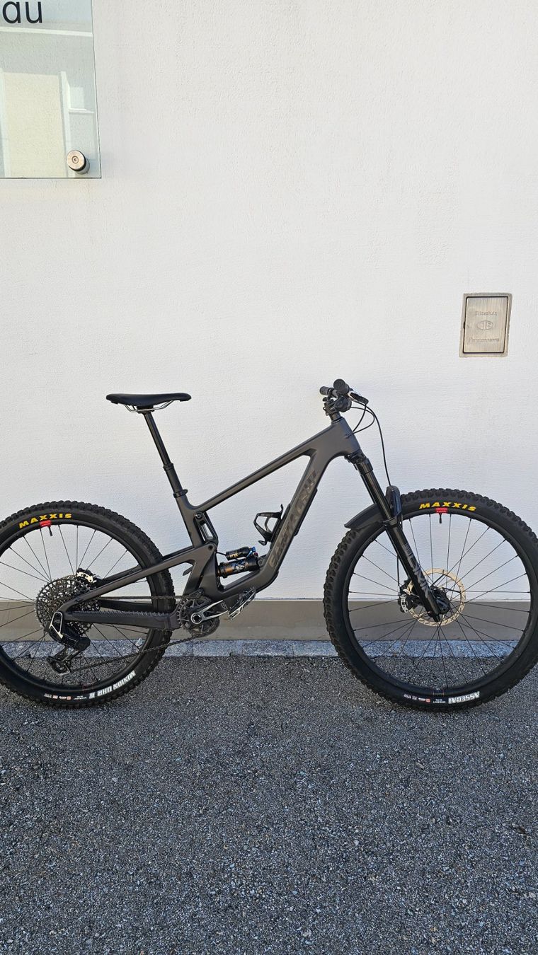 Santa Cruz Velos: Santa Cruz Bronson CC4.1 – Gebraucht aus St. Moritz von slayer11