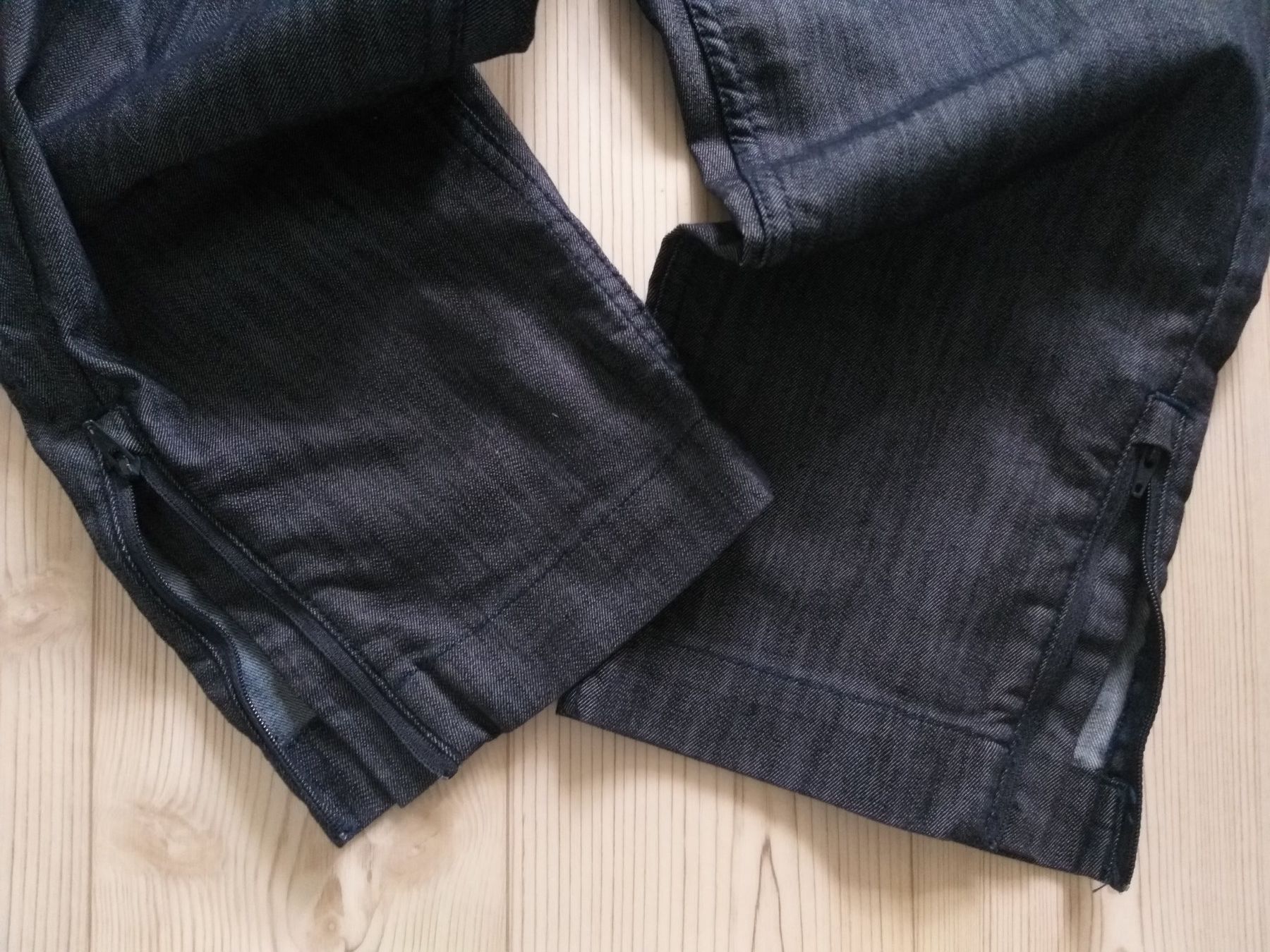 Jeans: HELLY HANSEN Jeans 7/8 taille / Grosse S – Neuf (Voir description) à Cossonay-ville par Super-Price-Quality 8
