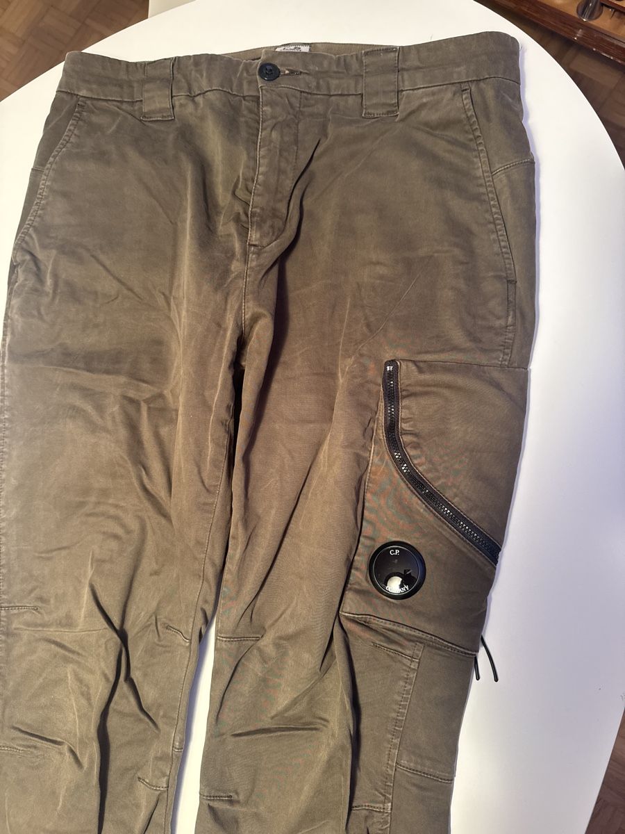 CP Company Pantaloni: C.P. Company Cargo Pants - Size 48 - Great Condition – Usato da pully venduto da xeti23