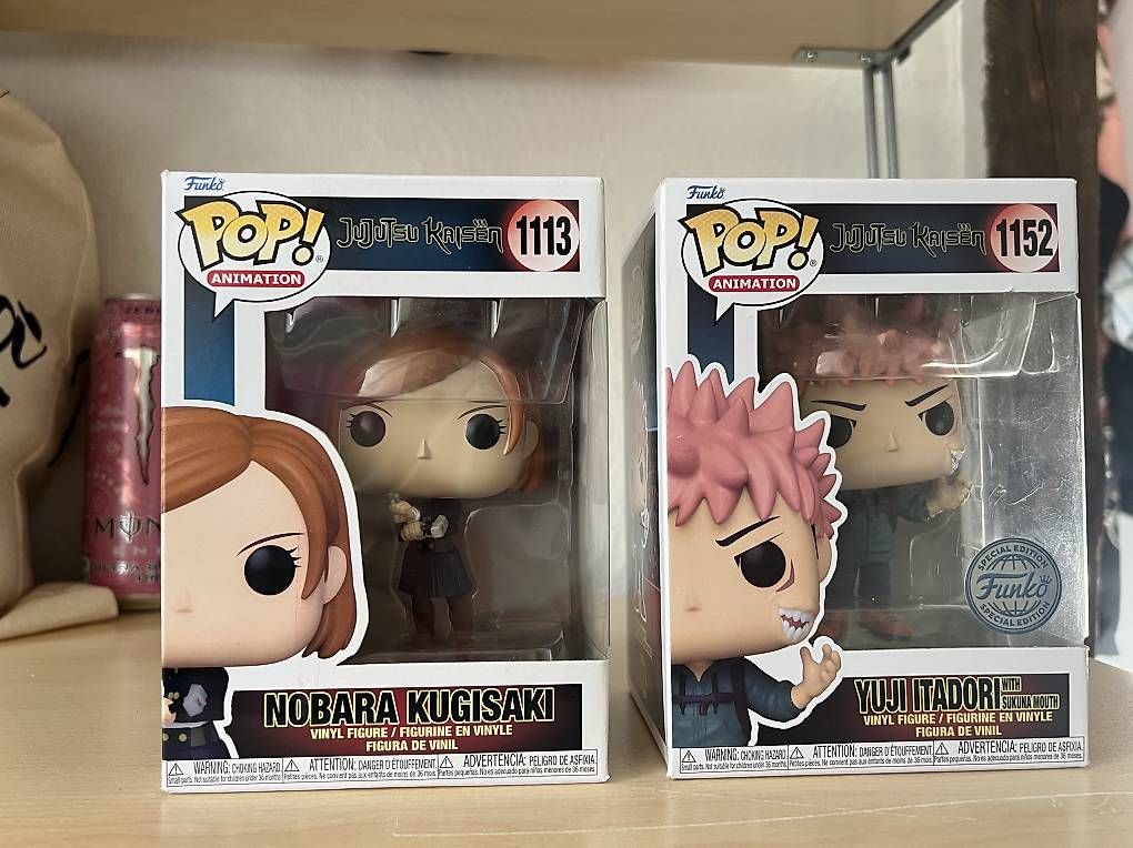 Statuette: Pop Mart Jujutsu Kaisen – Usato da Ennetbaden venduto da kri_j5v9