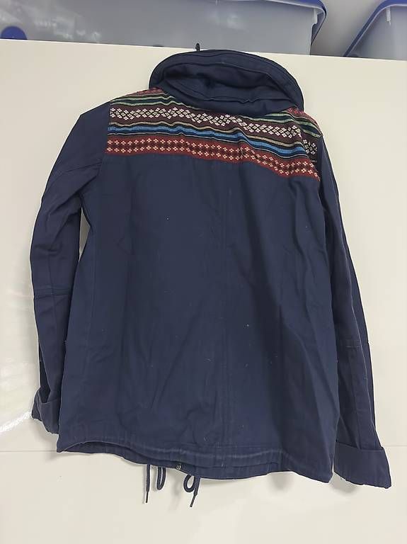 Jacken: Leichte dunkelblaue Jacke – Gebraucht aus Sirnach von ang_5vct 1