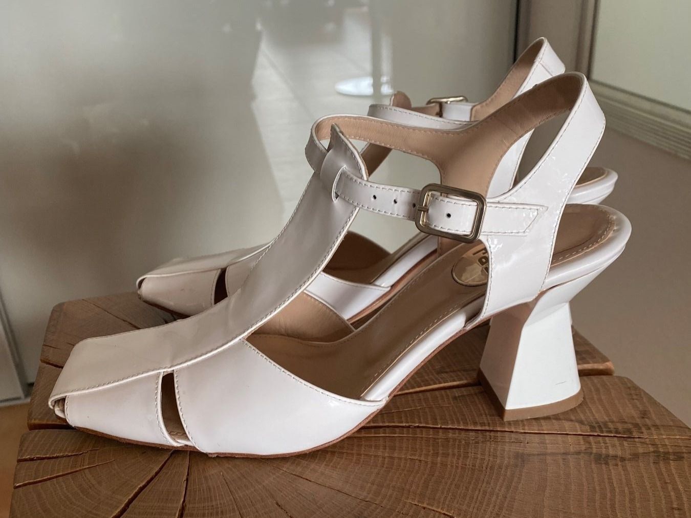 Scarpe da donna: RAS Sandalen Weiss (38) – Usato da Nuerensdorf venduto da ghi_b7xs 1