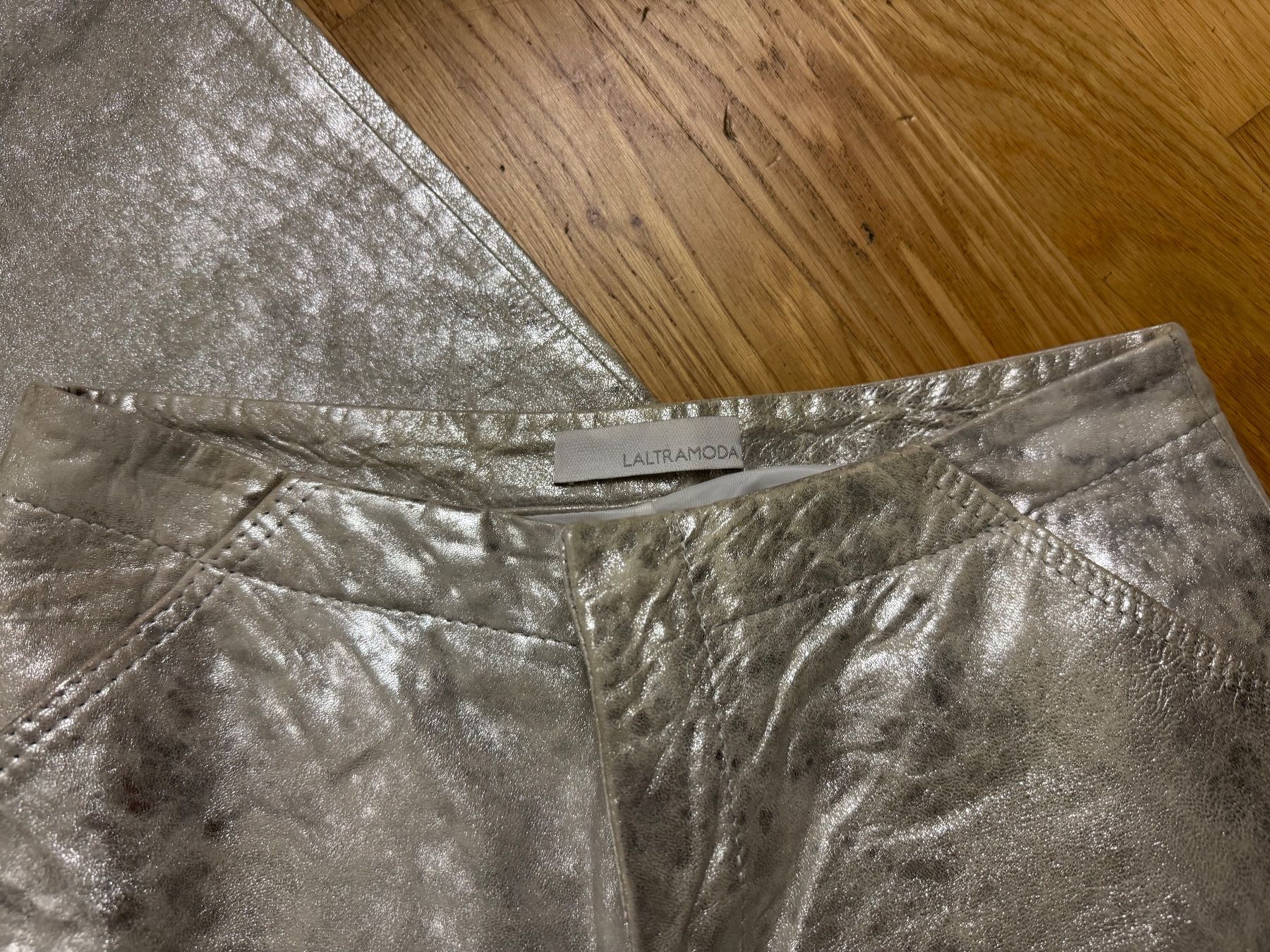 Pantaloni: Silberne Glanz Hose von LALTRAMODA – Nuovo (secondo la descrizione) da Adliswil venduto da Jessik0 2