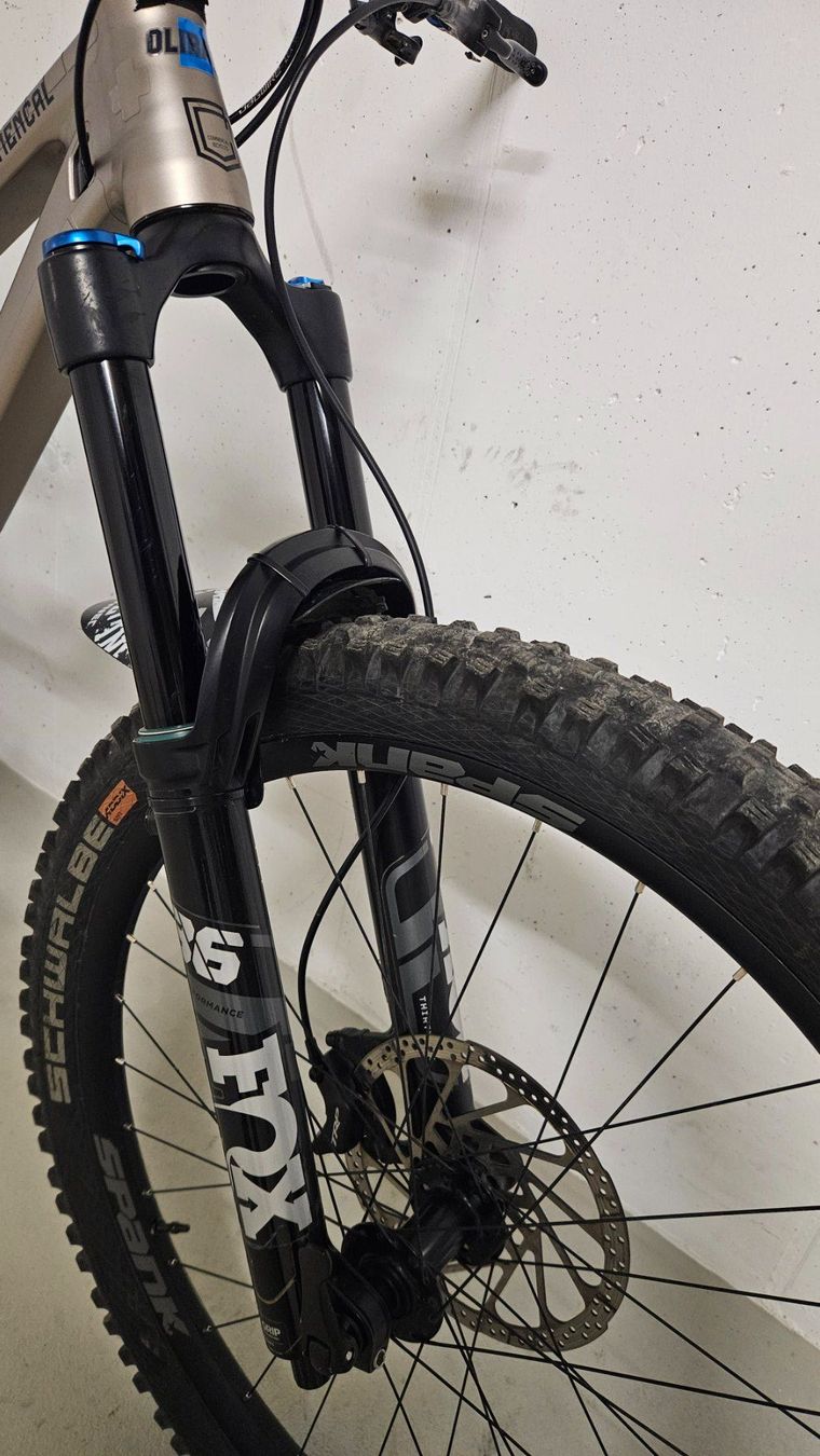 Commencal Biciclette: COMMENCAL CLASH XS JUNIOR Enduro-Downhill – Usato da Neyruz FR venduto da Philou6 3