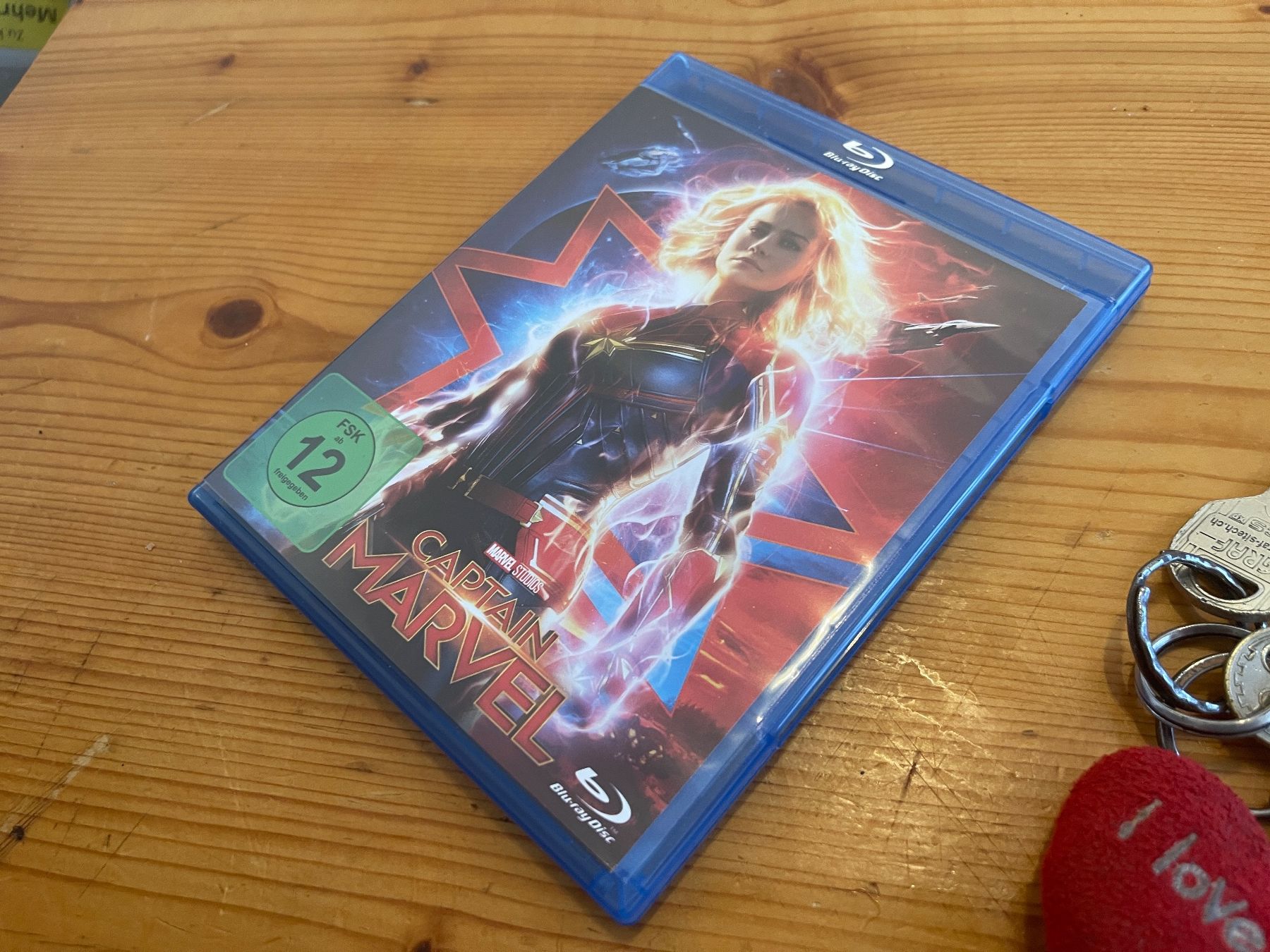 Tutti i DVDs: Marvel: Captain Marvel (Blu-ray) – Nuovo (secondo la descrizione) da Weinfelden venduto da ice_heart_xx 1