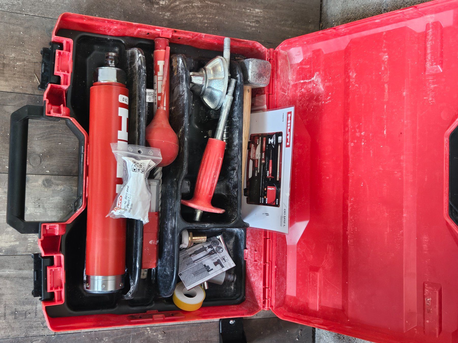 Bohrmaschinen: Carotteuse HILTI – Gebraucht aus Avenches von ama_zc77 5