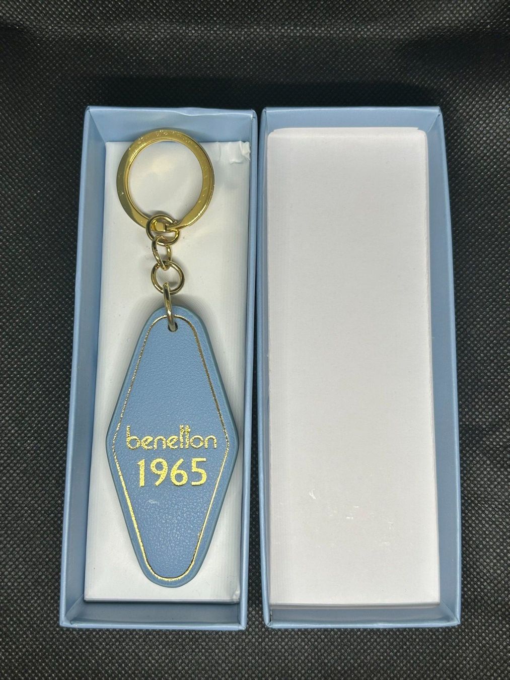 Porte-clés: Benetton Key Ring  – D'occasion à Lausanne par Retro-geek 2