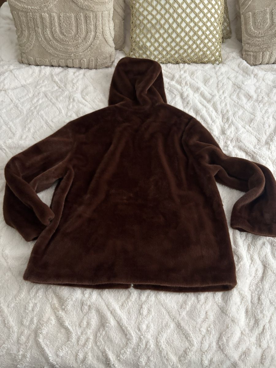 H&M Jacken: Kunstpelzjacke gr.M  – Neu (gemäss Beschreibung) aus Zug von Biki72 2