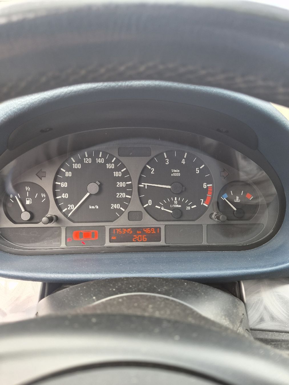 BMW Autos: BMW E46 318ti Compact – D'occasion à Kradolf par bra_9kn7 9