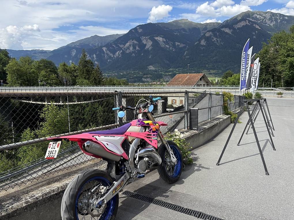 Tm Strada: TM SMR 125 FI 2022 Pink Edition – Usato da Buttikon SZ venduto da gko_g7sv 1