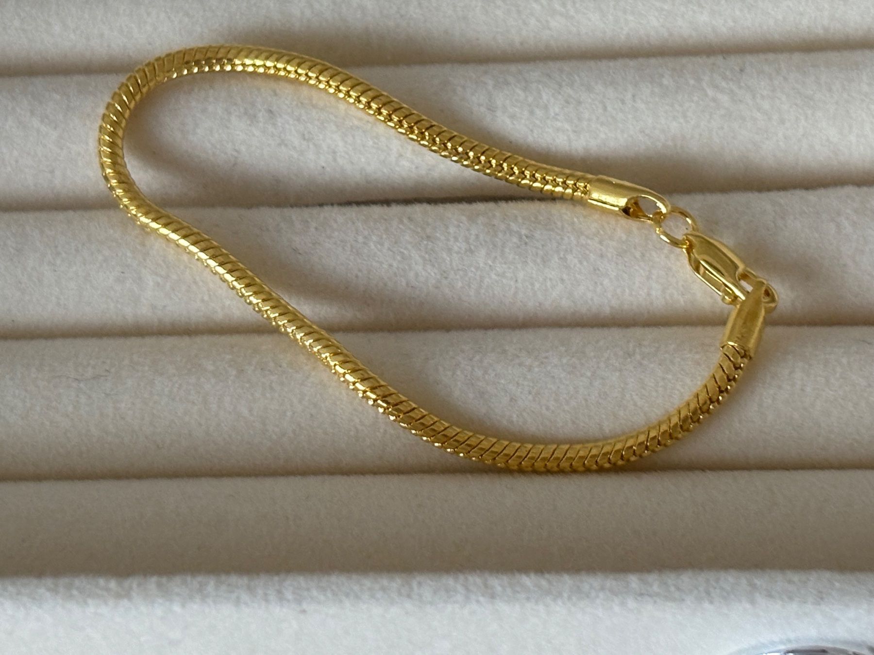 Bracciali & Braccialetti: Luxus Elegante 18 cm Armband Farbe :Gold – Nuovo (secondo la descrizione) da Biel-Bienne venduto da Roserosse13 1