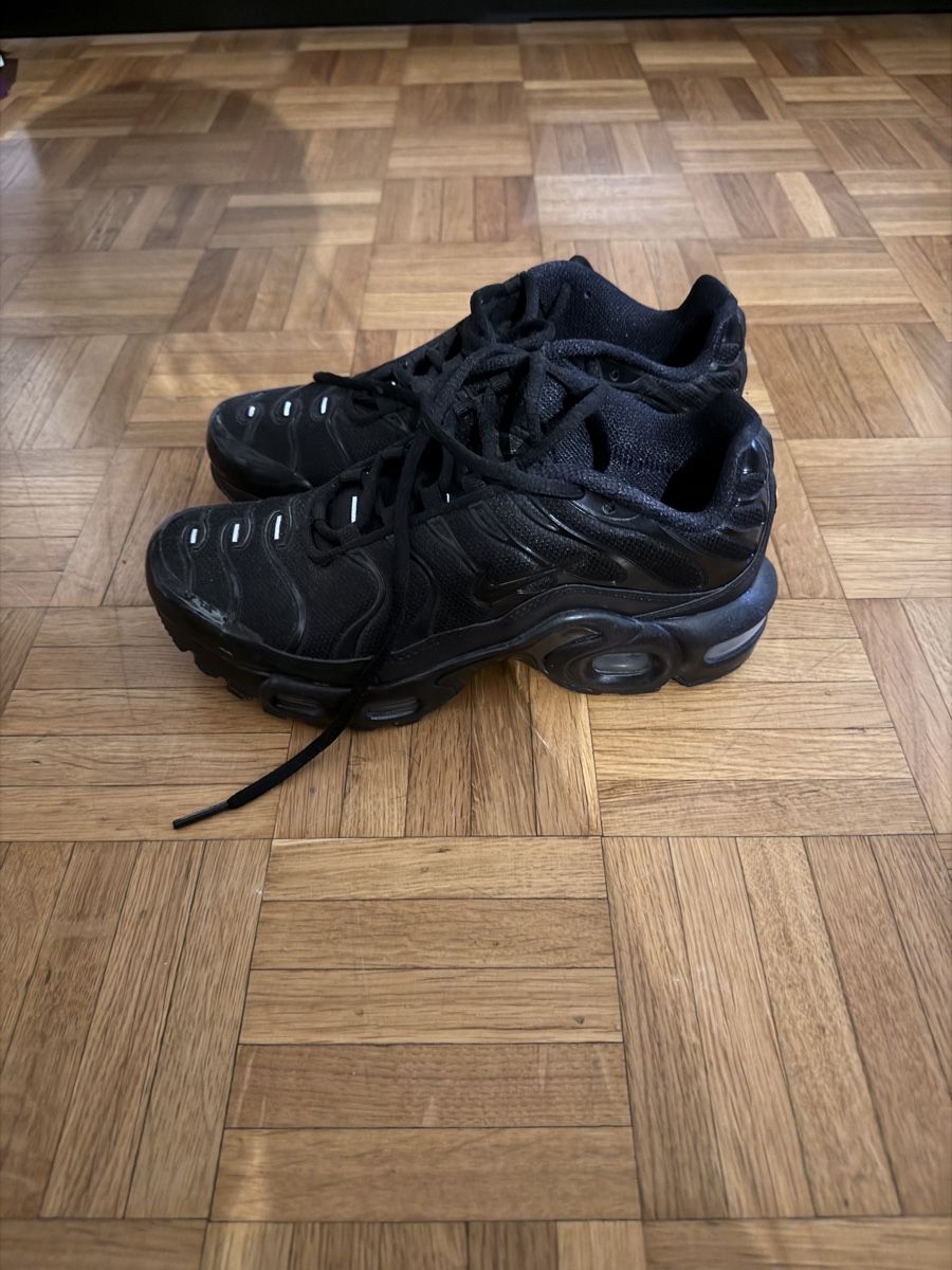 Nike Scarpe da uomo: Chaussure nike tn – Nuovo (secondo la descrizione) da Carouge GE venduto da vaz_h5dy 1