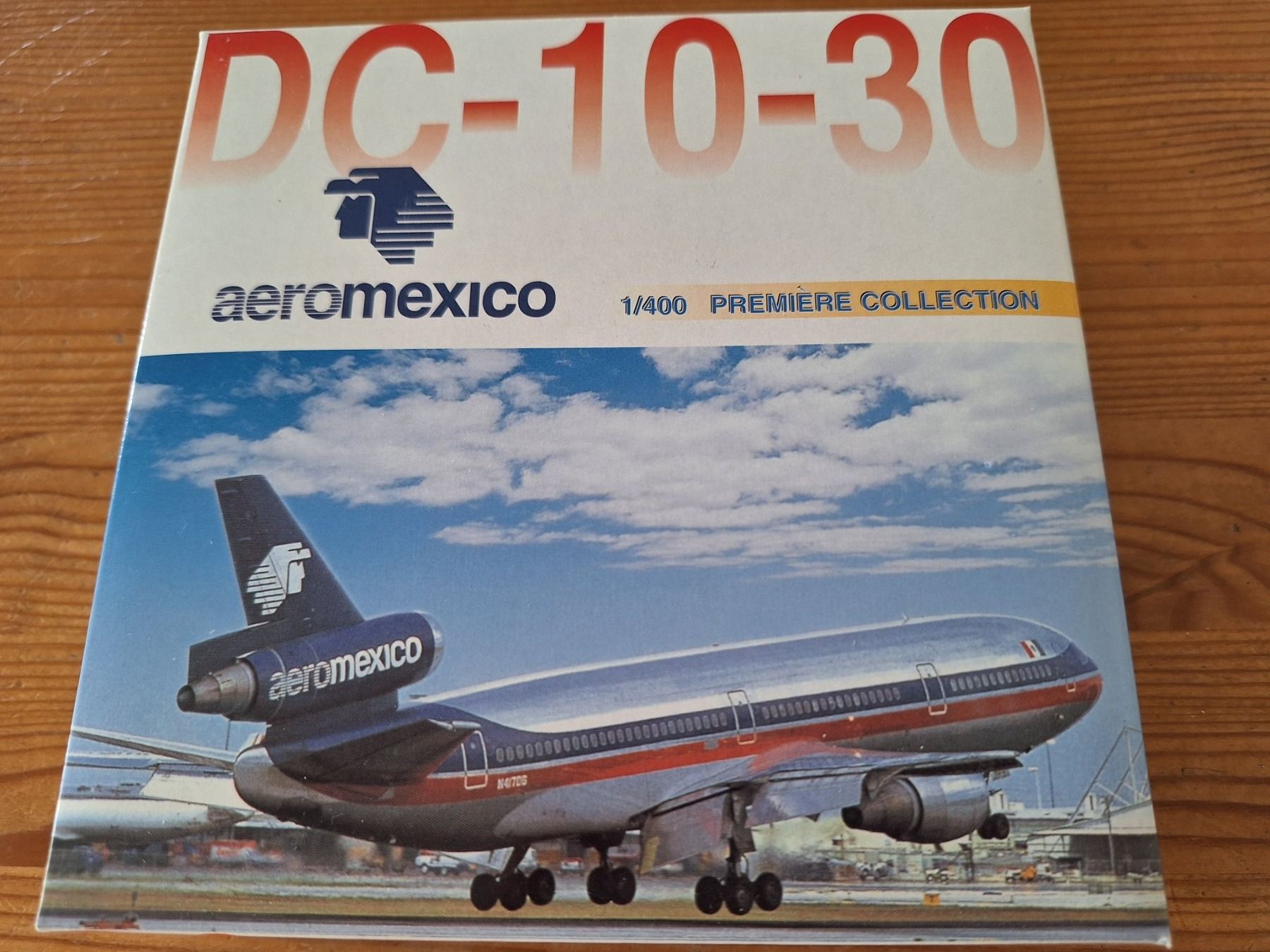 Modellbausätze & Standmodelle: Aeromexico Dc-10-30 1:400 – Gebraucht aus Sargans von nicsam1815