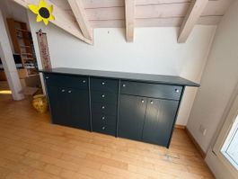 Sideboard schwarz mit Schubladen