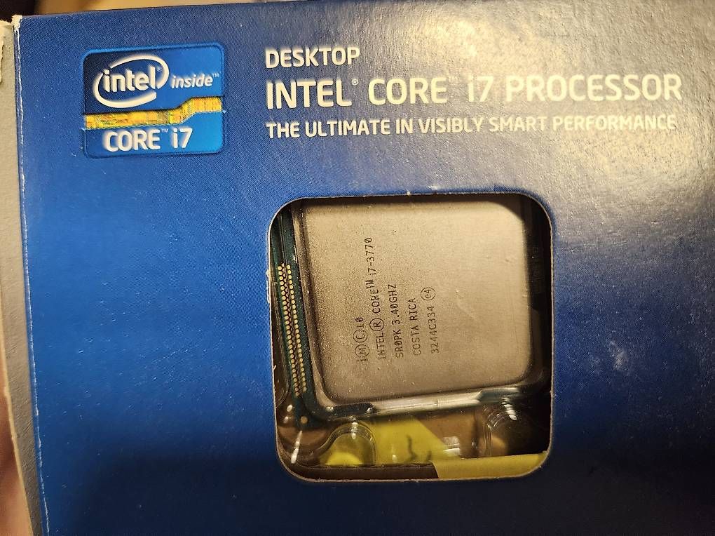 Composants électroniques: 2x Intel CPU – D'occasion à Neftenbach par Wummwila