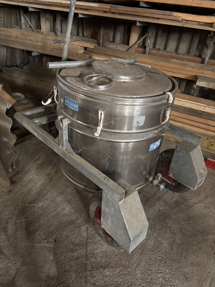 Melktechnik: Milchtank – Gebraucht aus Gommiswald von jac_d9xh