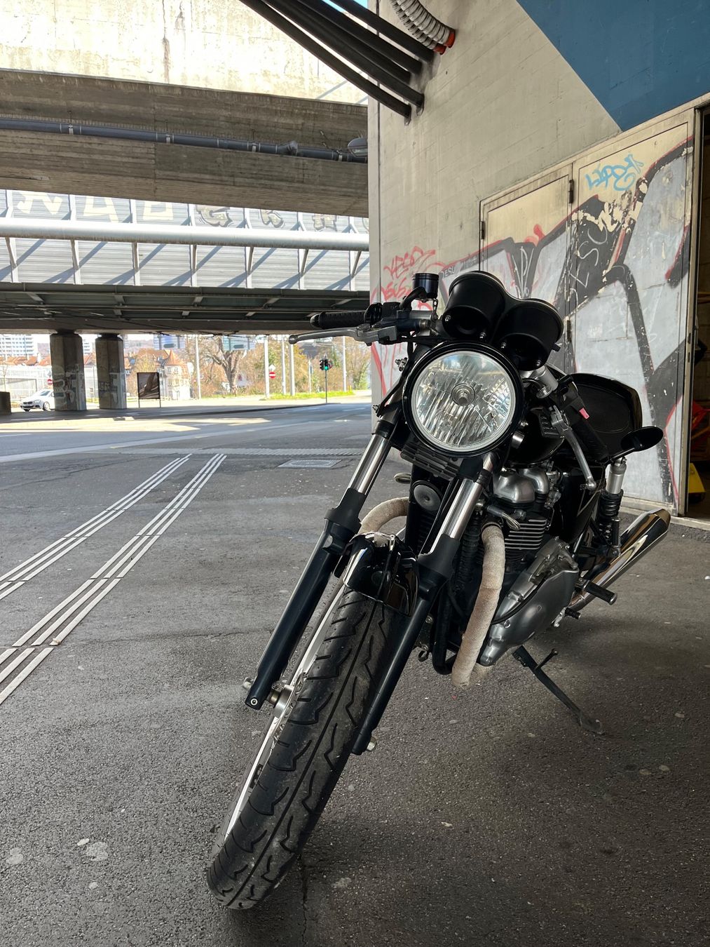 Triumph Strada: Triumph Thruxton 900 – Usato da basel venduto da rocio1977 1