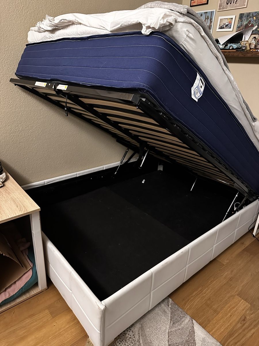 Betten: Bett mit neuer Matratze – Gebraucht aus Wallisellen von Smarre 5