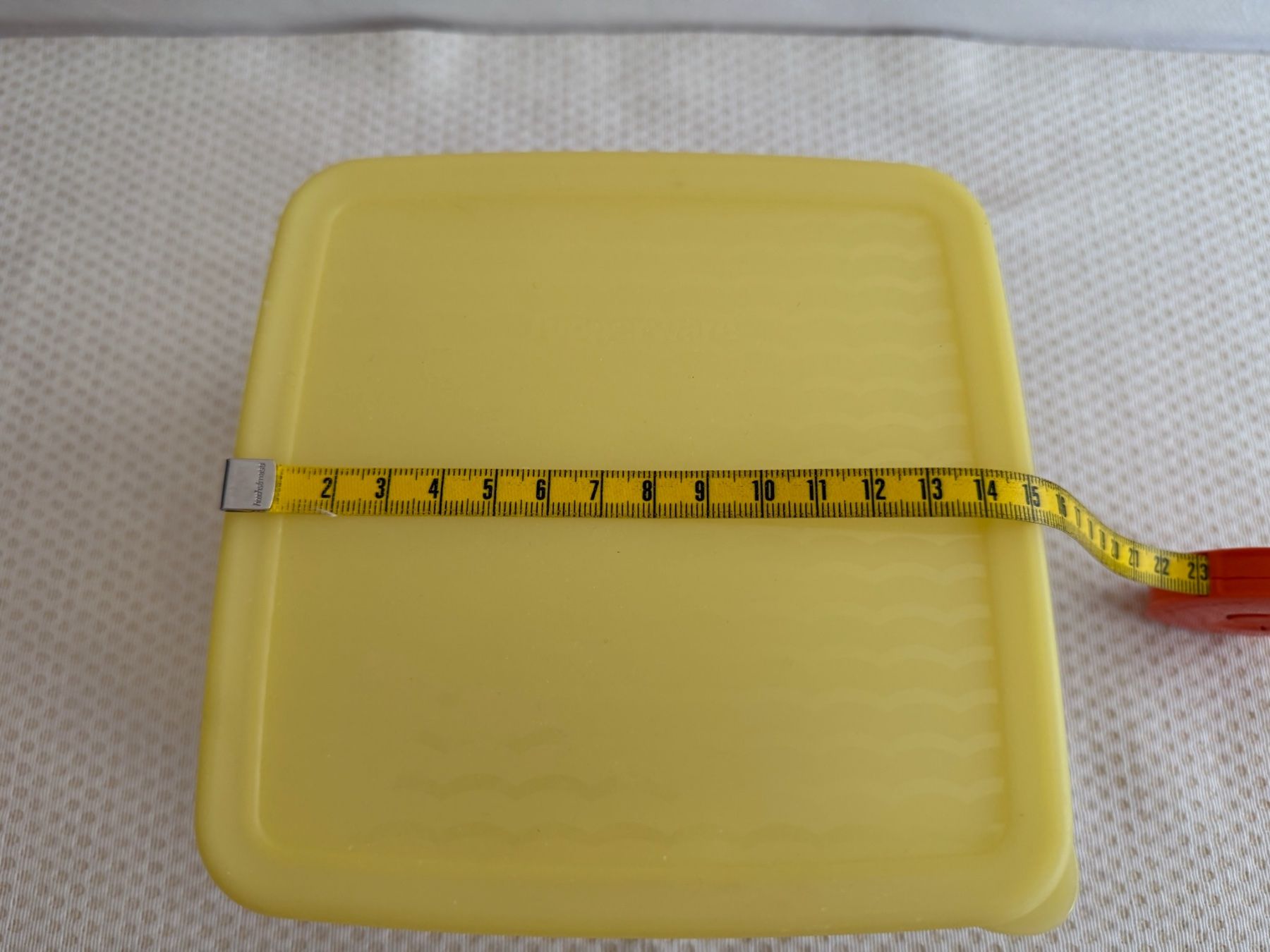 Tupperware Behälter & Ähnliches: Tupperware - Récipient - boîte fraicheur 15 x 15 x 9 – Gebraucht aus Sion von accroshoes 2