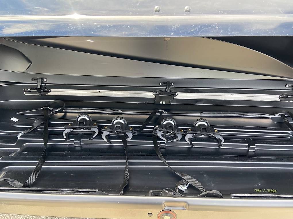 Box da tetto: Thule Touring 780 L mit oder ohne Dachträger – Usato da Leuzigen venduto da Doppelrad 2
