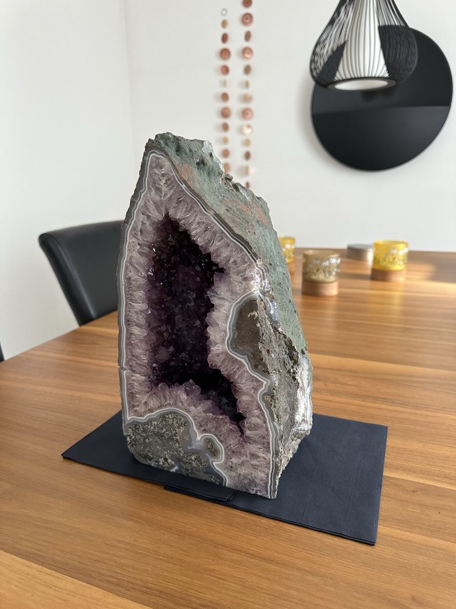 Pierres précieuses: Amethyst Geode – D'occasion à Uttigen par edu_jn6l 2