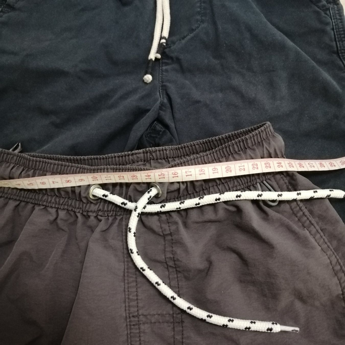 Pantaloni: Sommerhose Gr 122/128 – Usato da Henau venduto da AXAA 4