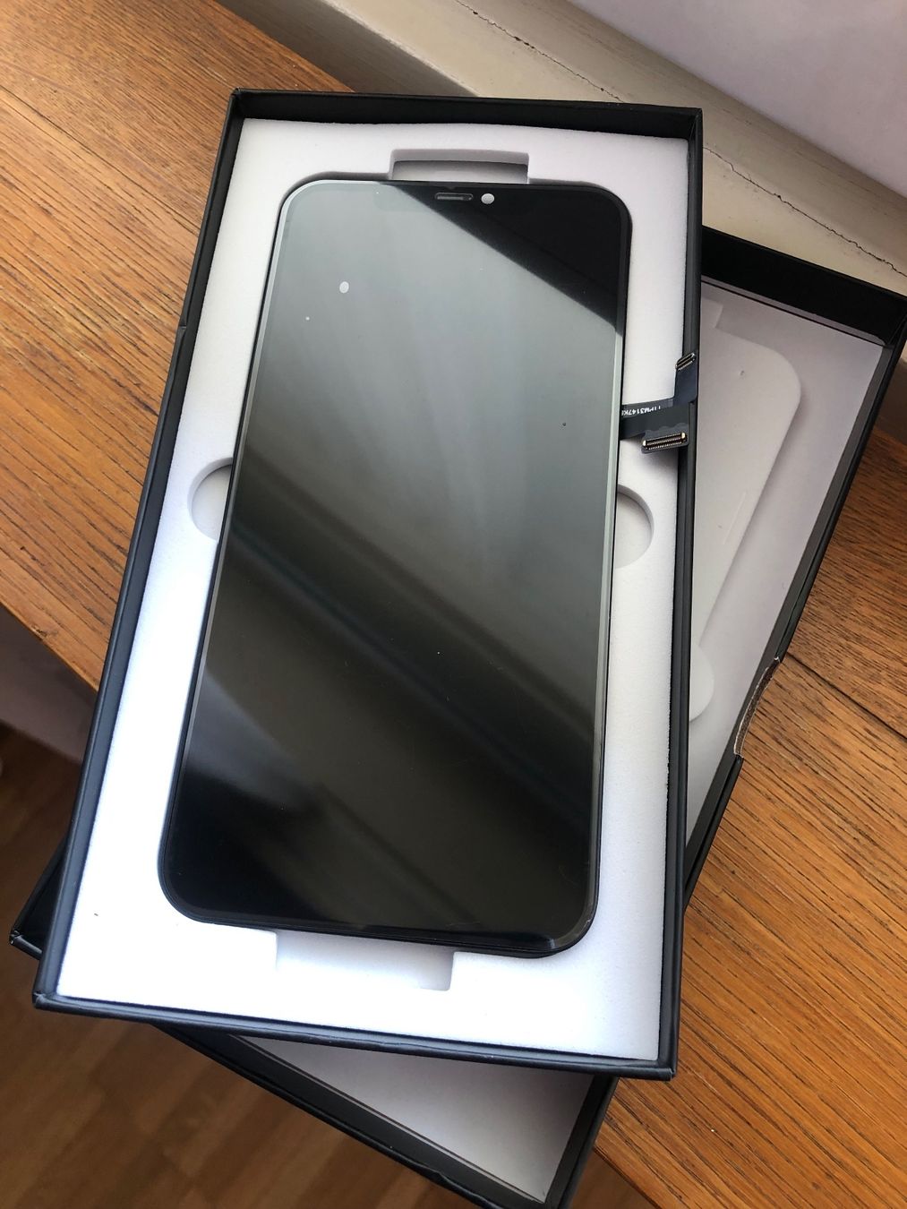 Apple Telefoni cellulari / Smartphones: Nouvel écran OLED de I'iphone 11 pro max GX – Nuovo e nell'imballaggio originale da Leukerbad venduto da mig_8bbp 1