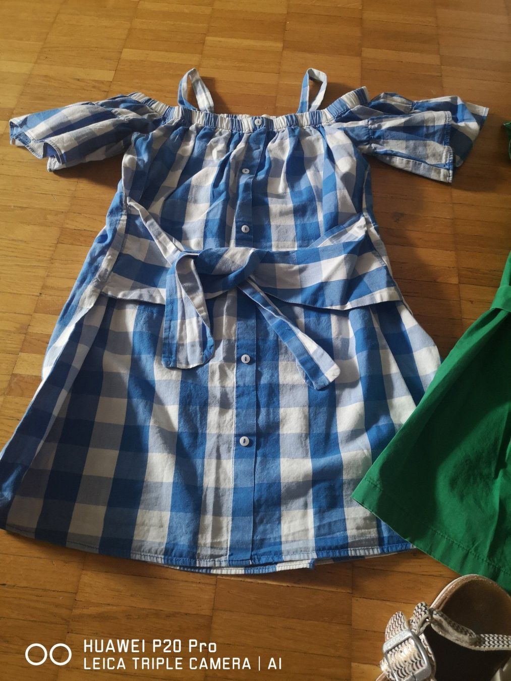 Lotti & Set di vestiti: Kleider set in gr 134 – Usato da Arbon venduto da karolina_frank 1