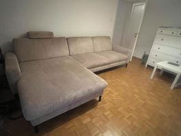 Sofa in schöner Pastelle Farbe
