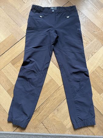 NEU : McKinley Wanderhose gr. 140