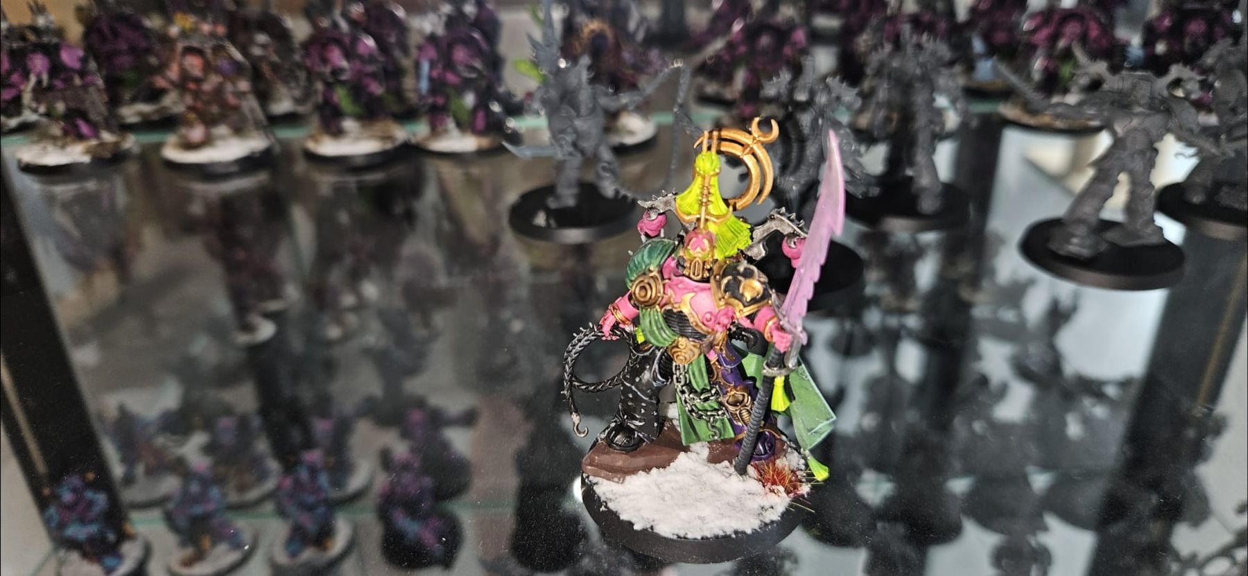 Kit di modellismo & Modellini statici: Warhammer 40k emperors children – Usato da Märwil venduto da BittigFelipe 1