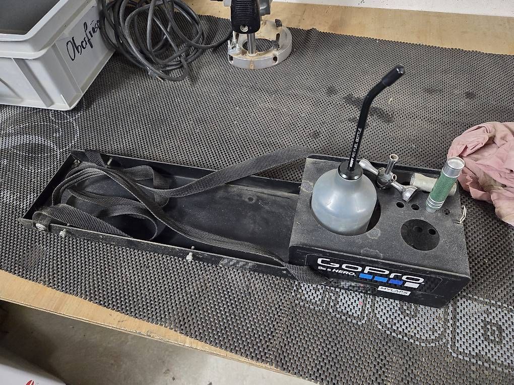 Modellismo RC: RC Pitbox  – Usato da Berg TG venduto da D.Fehr