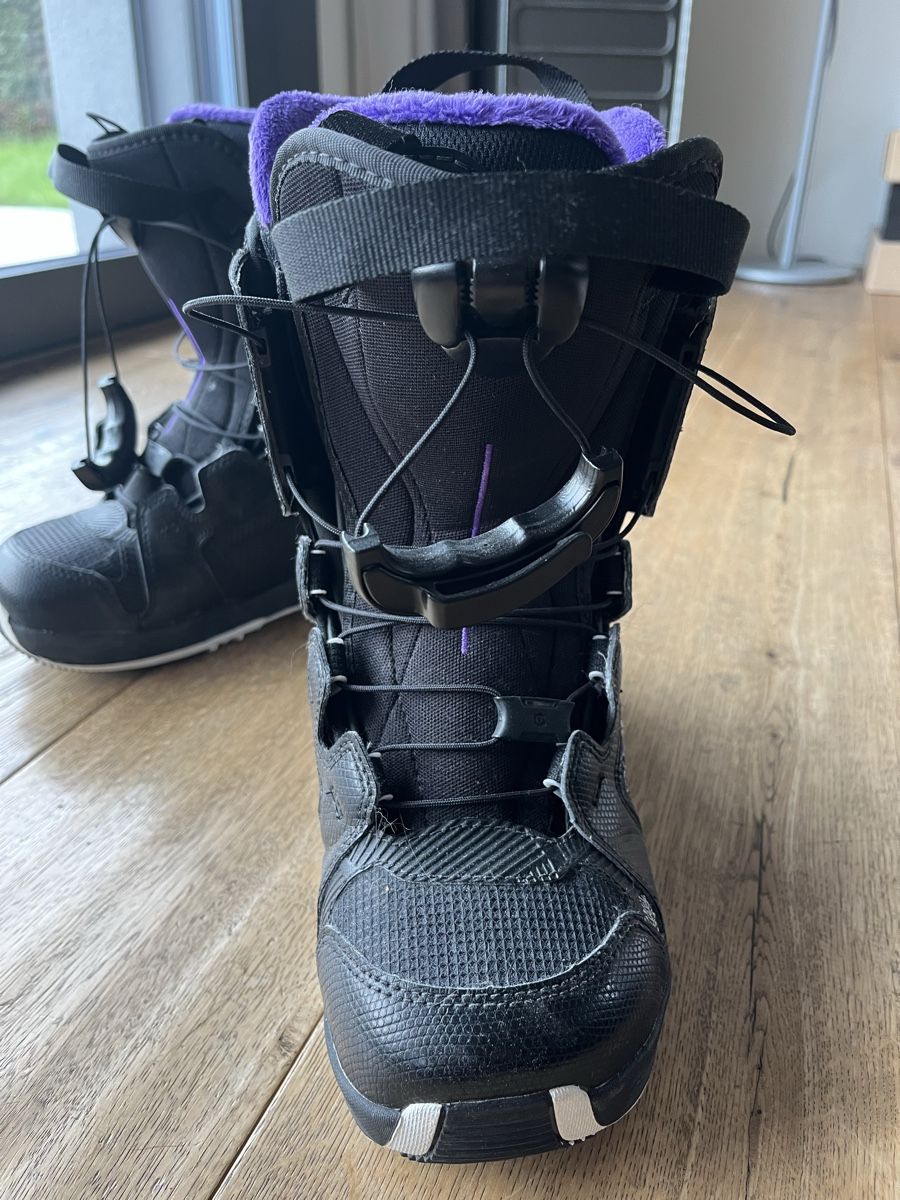 Salomon Scarpe per ragazze: Snowboardschuhe, Salomon, 36 2/3 – Usato da Kollbrunn venduto da Bruehlmann111 4