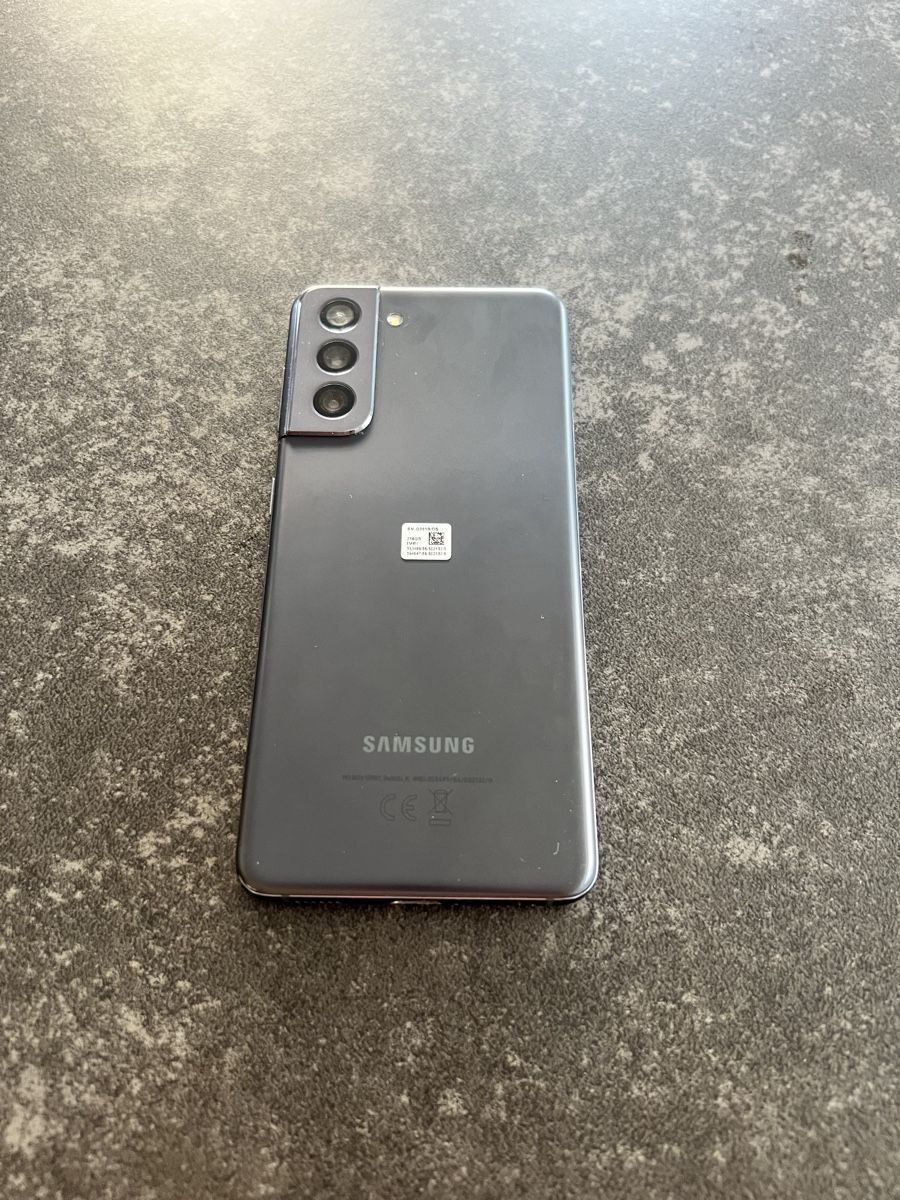 Samsung Telefoni cellulari / Smartphones: Samsung Galaxy s21 5G – Usato da Wünnewil venduto da lak_9mhk 1