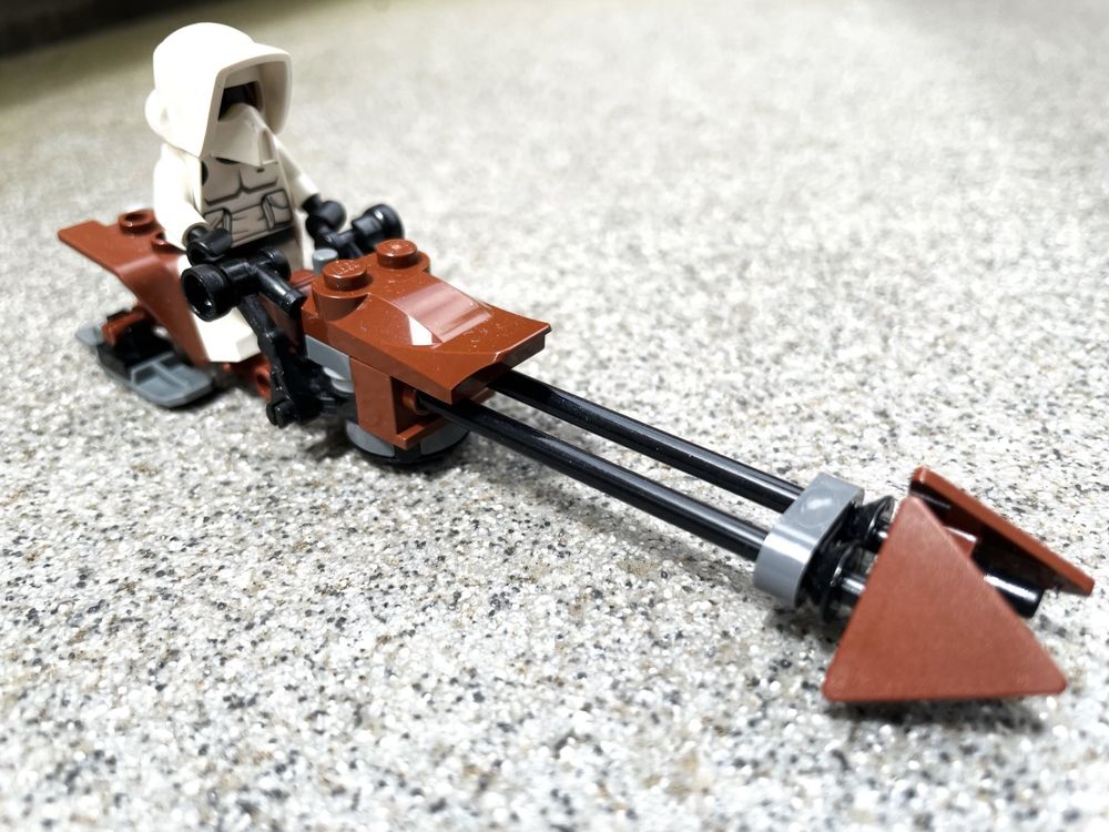 LEGO Star Wars # 9489 Endor Rebel Trooper SCOOTER | Kaufen auf Ricardo