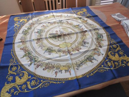 Hermès Blue/LA PROMENADE DE LONGCHAMPS Scarf/Schal/Foulard!