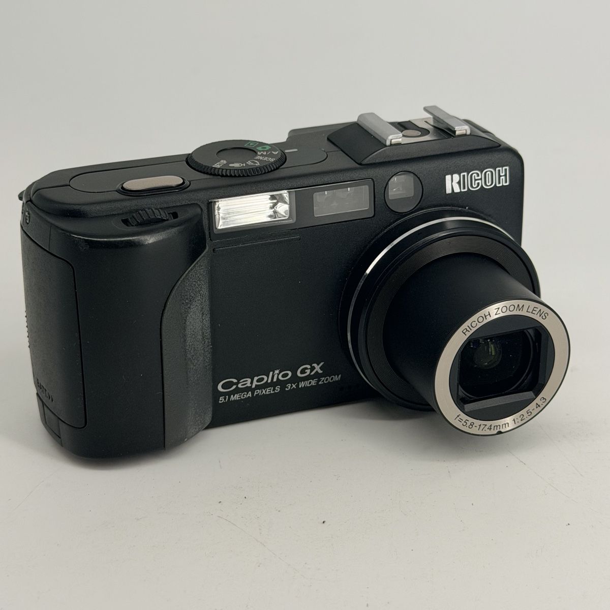 Ricoh Appareil photo: Ricoh Caplio GX – Compact expert vintage – D'occasion à Vessy par _Callidus_ 1