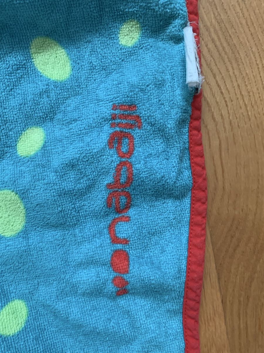 Serviettes de bain: Badeponcho Kinderponcho Badi Drache – D'occasion à Ostermundigen par des_t9vv 2