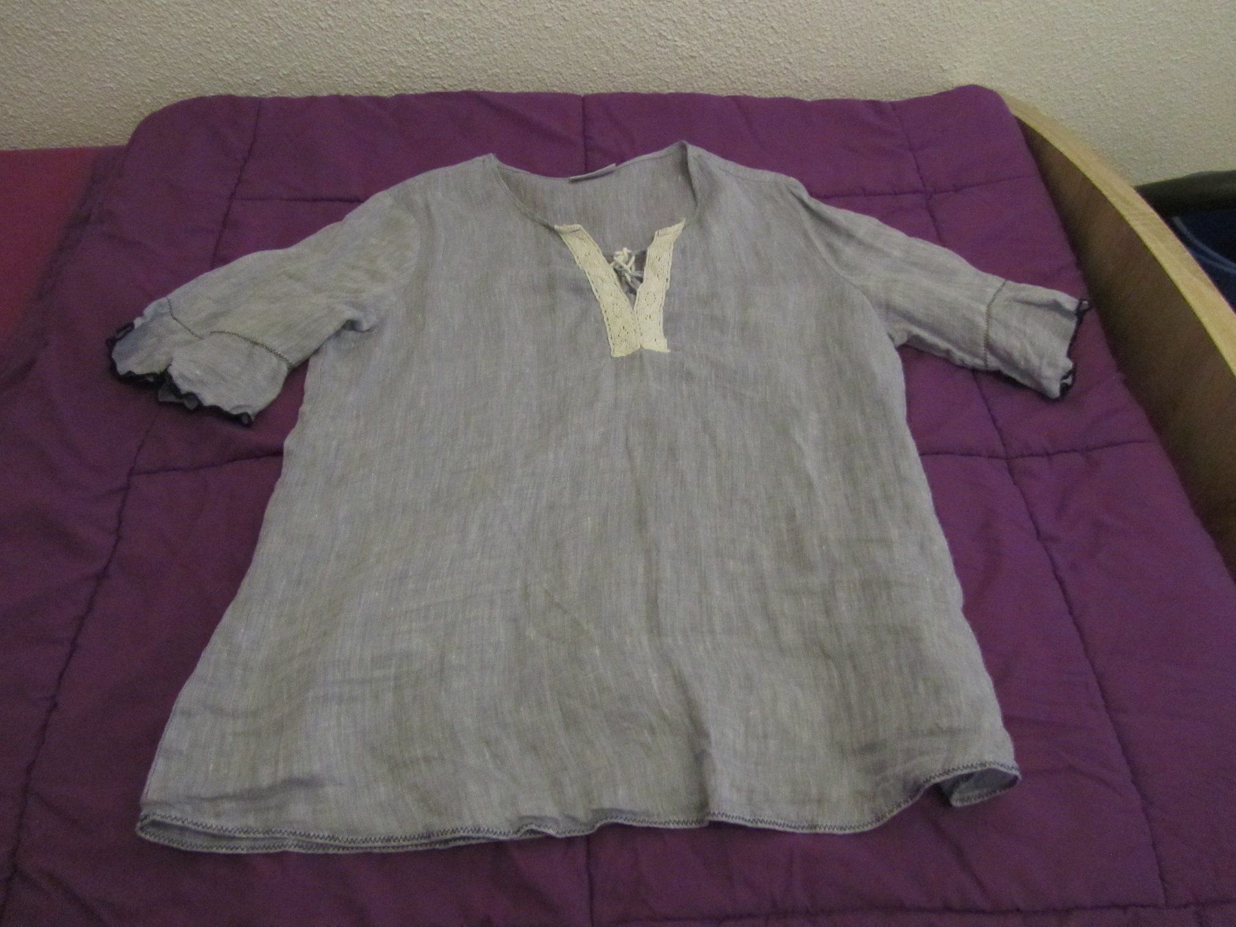 Blusen: Bluse 40 – Gebraucht aus Würenlingen von kuh33