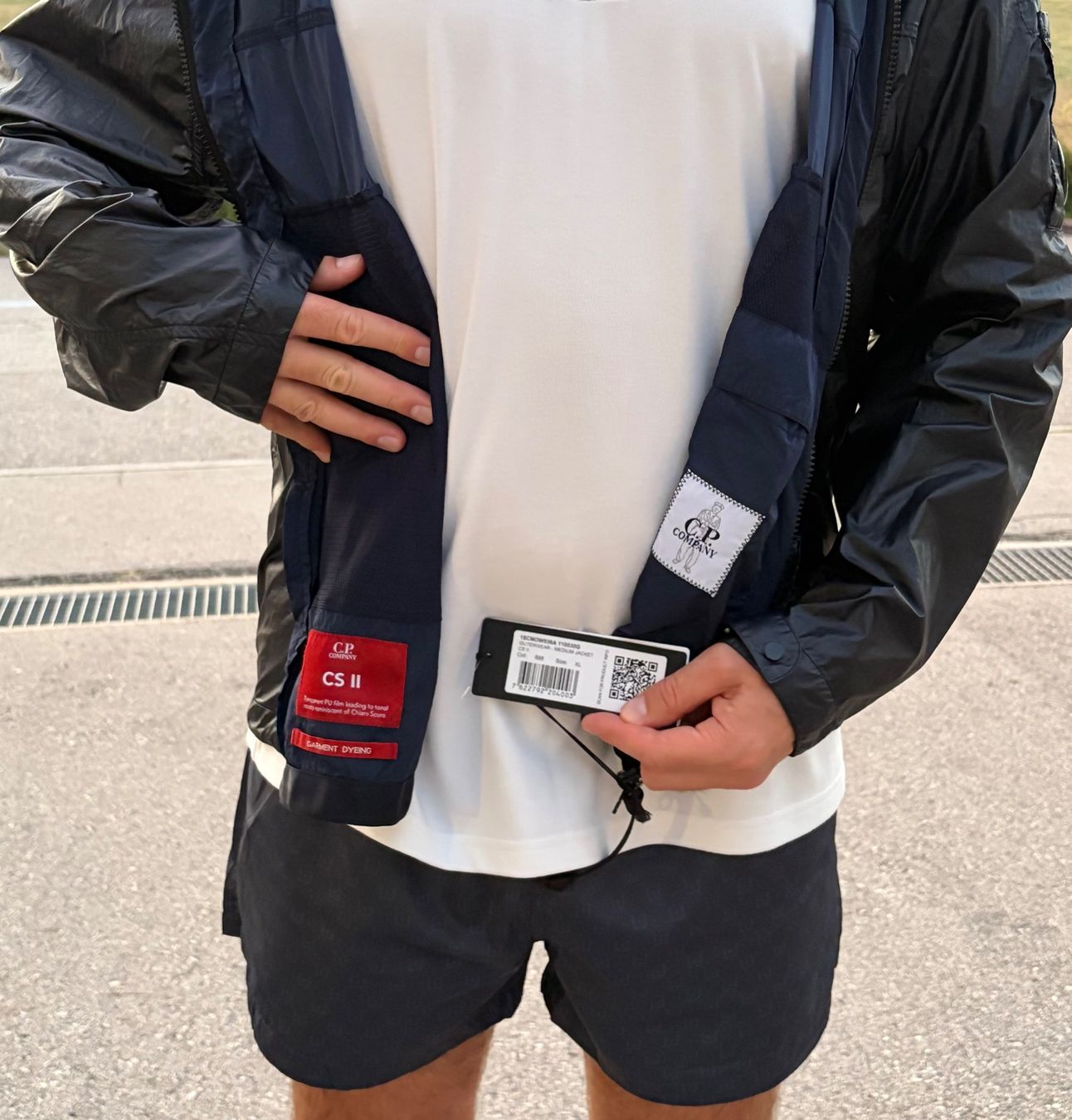 CP Company Jacken: C.P. Company Jacket Lens XL Total Eclipse – Neu und originalverpackt aus Massagno von pak_5kgf 8