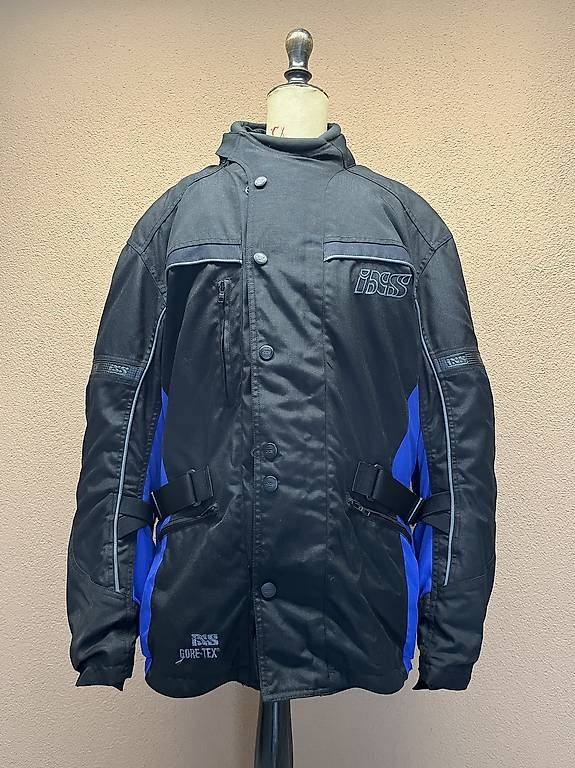 IXS Lotti di vestiti: IXS Motorradbekleidung – Usato da Bürglen UR venduto da Heitec 2